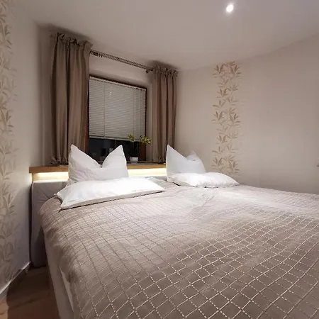 شقة Und Guertler *