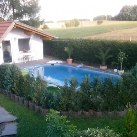 Daire Und Guertler *